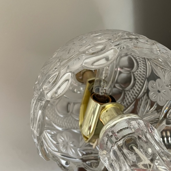 Vintage Crystal Glass Lamp - Picture 6 of 6
